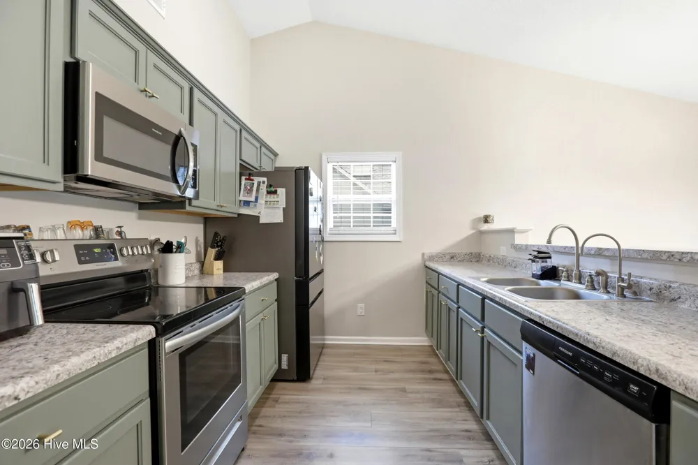 2606 Idlebrook Circle Midway Park, NC 28544