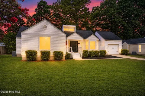 118 Robinwood Drive