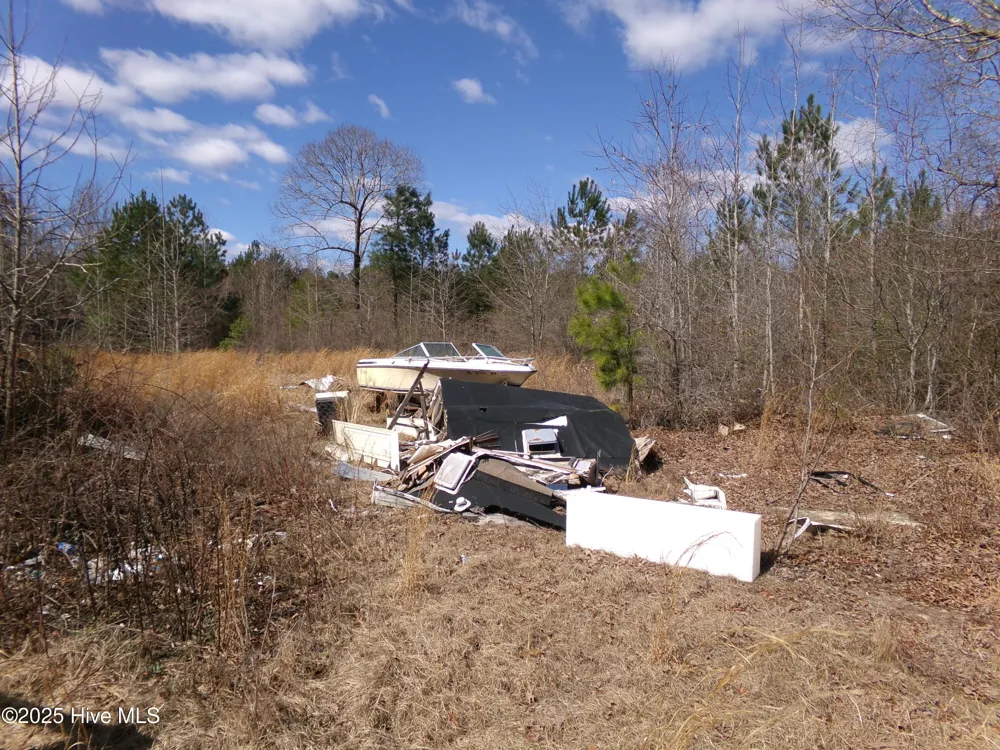 4766 Old Wire Road Red Springs, NC 28377
