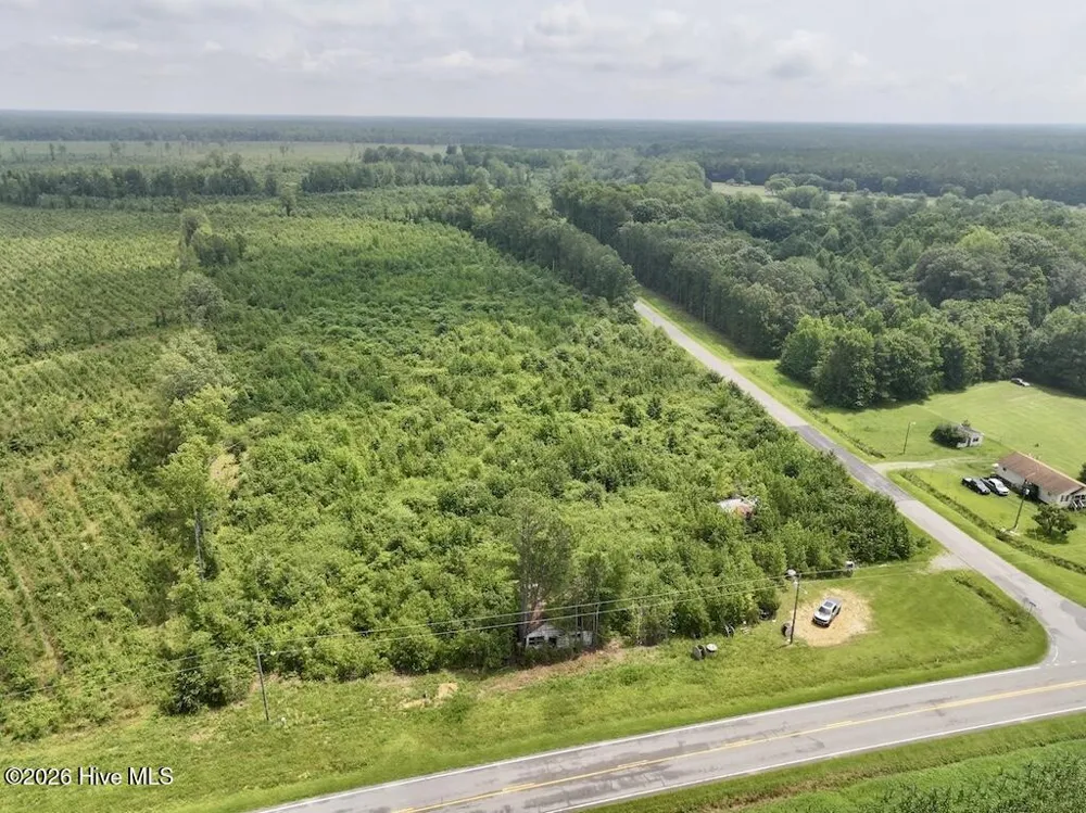 15 Rainbow Road Scotland Neck, NC 27874