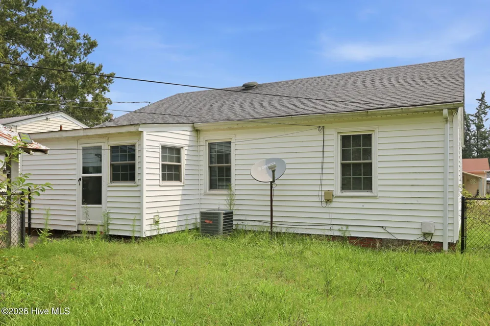 203 Fairview Street Williamston, NC 27892