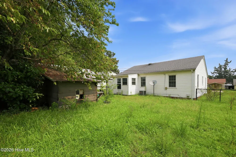 203 Fairview Street Williamston, NC 27892