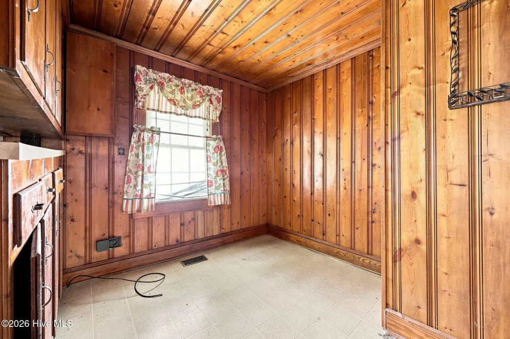 203 Fairview Street Williamston, NC 27892