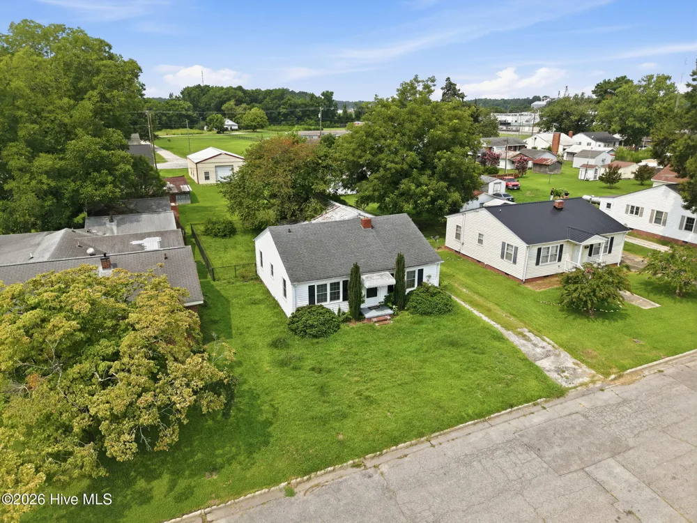 203 Fairview Street Williamston, NC 27892