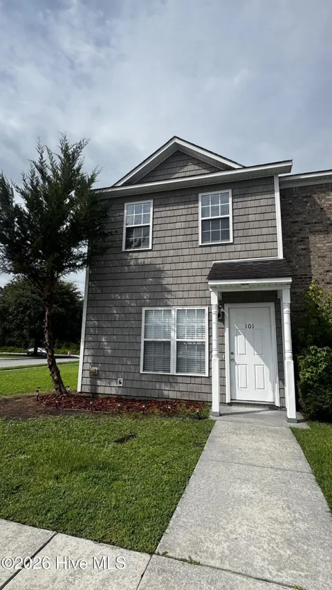 101 Bridgewood Drive