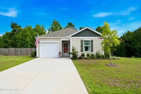 1542 King Lucius Way SE