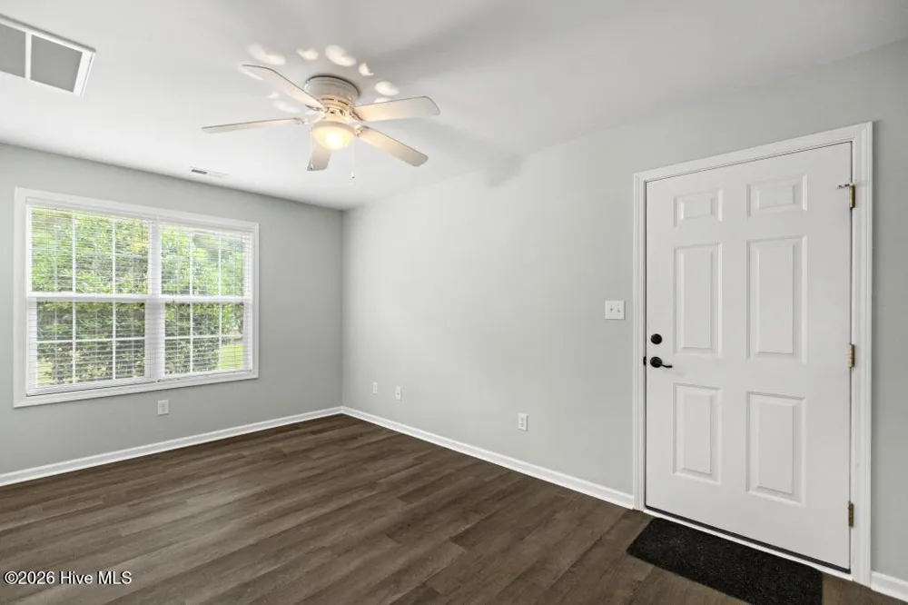405 Jasmine Swansboro, NC 28584