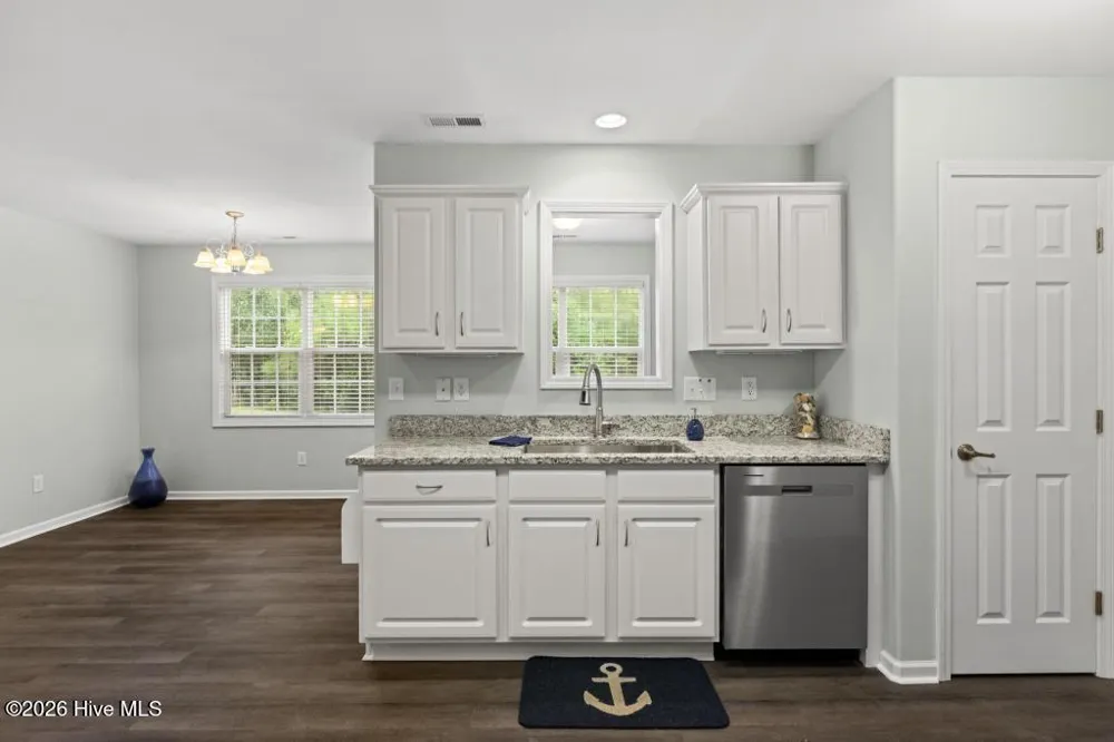 405 Jasmine Swansboro, NC 28584