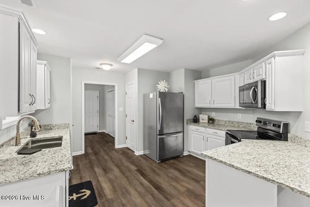 405 Jasmine Swansboro, NC 28584
