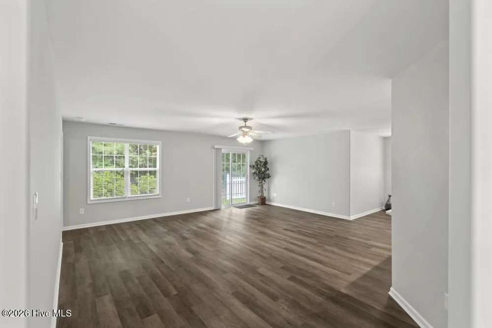 405 Jasmine Swansboro, NC 28584