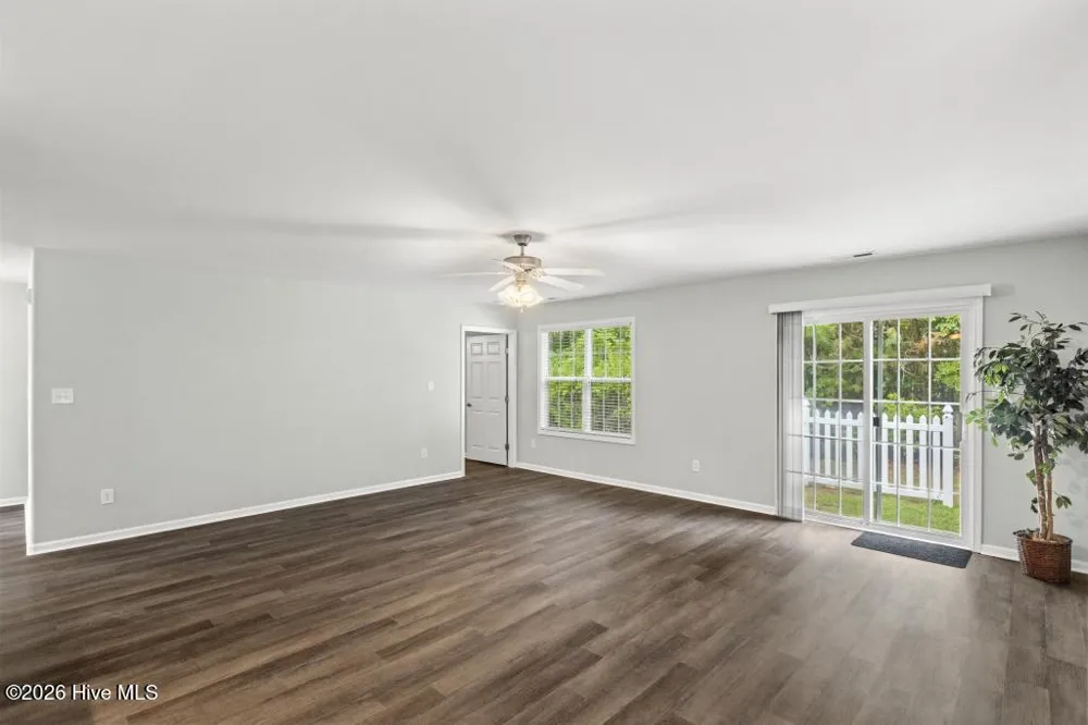 405 Jasmine Swansboro, NC 28584