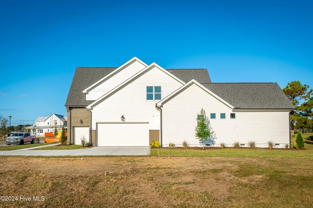 46 Pine Tree Point Snow Hill, NC 28580