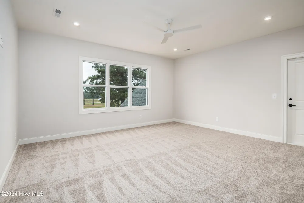 46 Pine Tree Point Snow Hill, NC 28580
