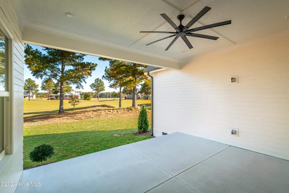 46 Pine Tree Point Snow Hill, NC 28580