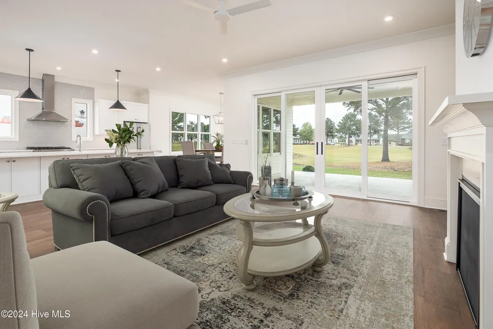 46 Pine Tree Point Snow Hill, NC 28580