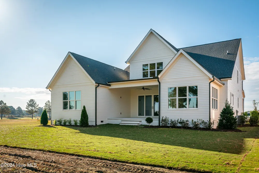 46 Pine Tree Point Snow Hill, NC 28580
