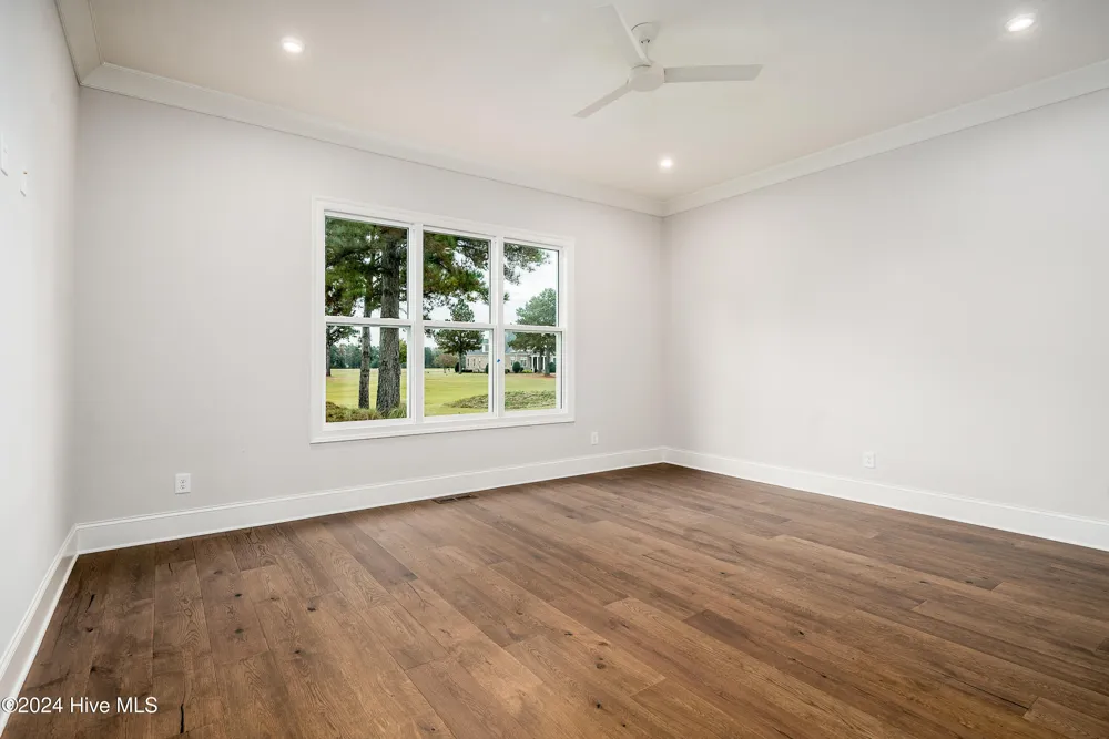 46 Pine Tree Point Snow Hill, NC 28580