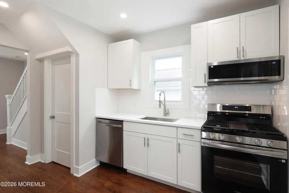 43 E Westside Avenue Red Bank, NJ 07701