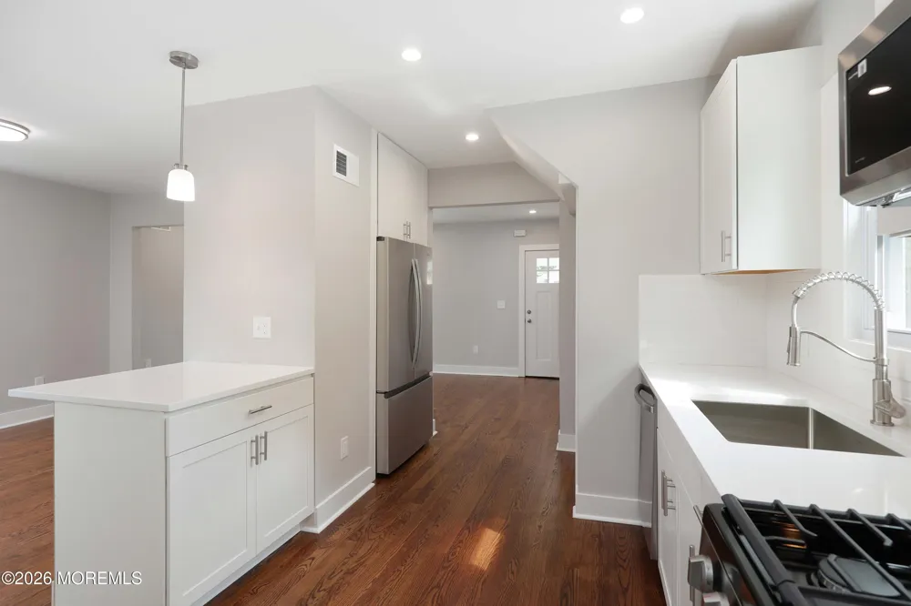43 E Westside Avenue Red Bank, NJ 07701