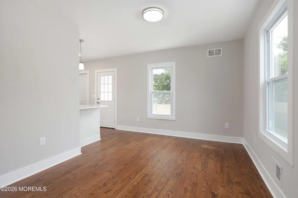 43 E Westside Avenue Red Bank, NJ 07701