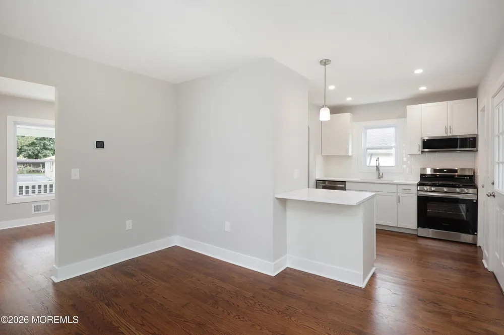 43 E Westside Avenue Red Bank, NJ 07701