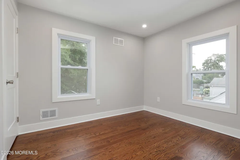 43 E Westside Avenue Red Bank, NJ 07701