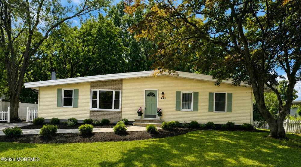 253 Parkview Terrace Lincroft, NJ 07738