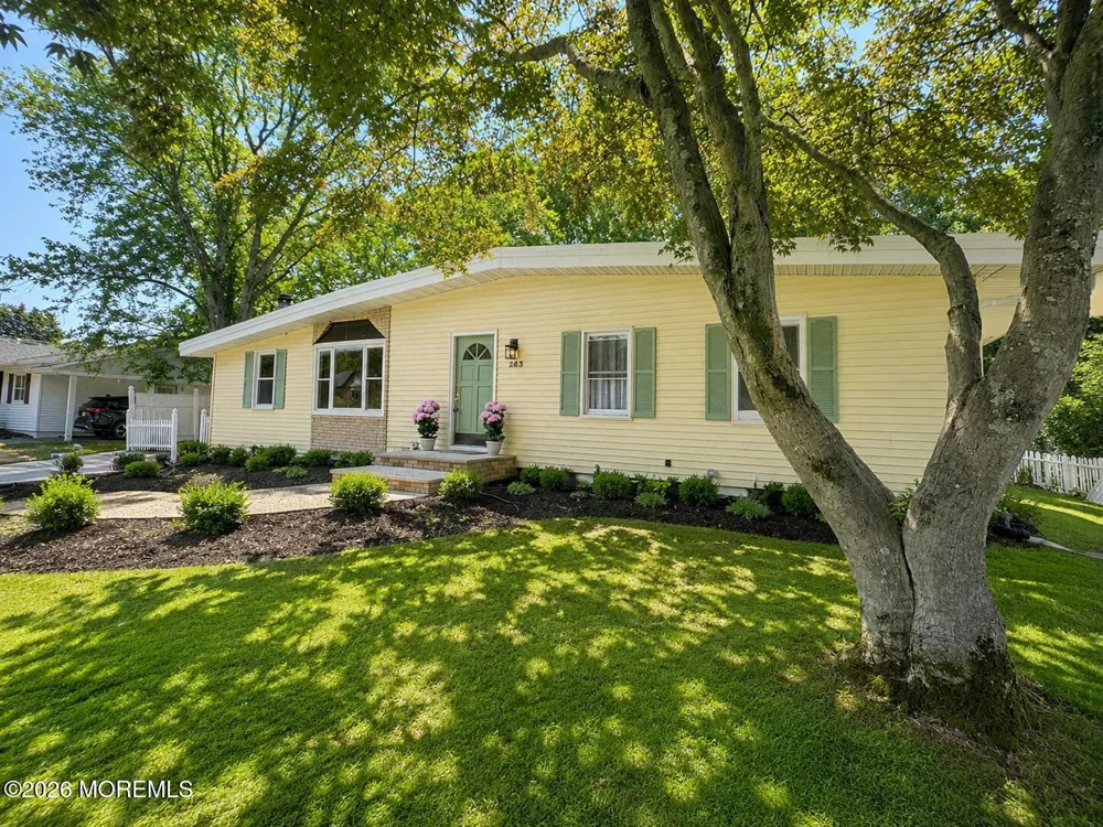 253 Parkview Terrace Lincroft, NJ 07738