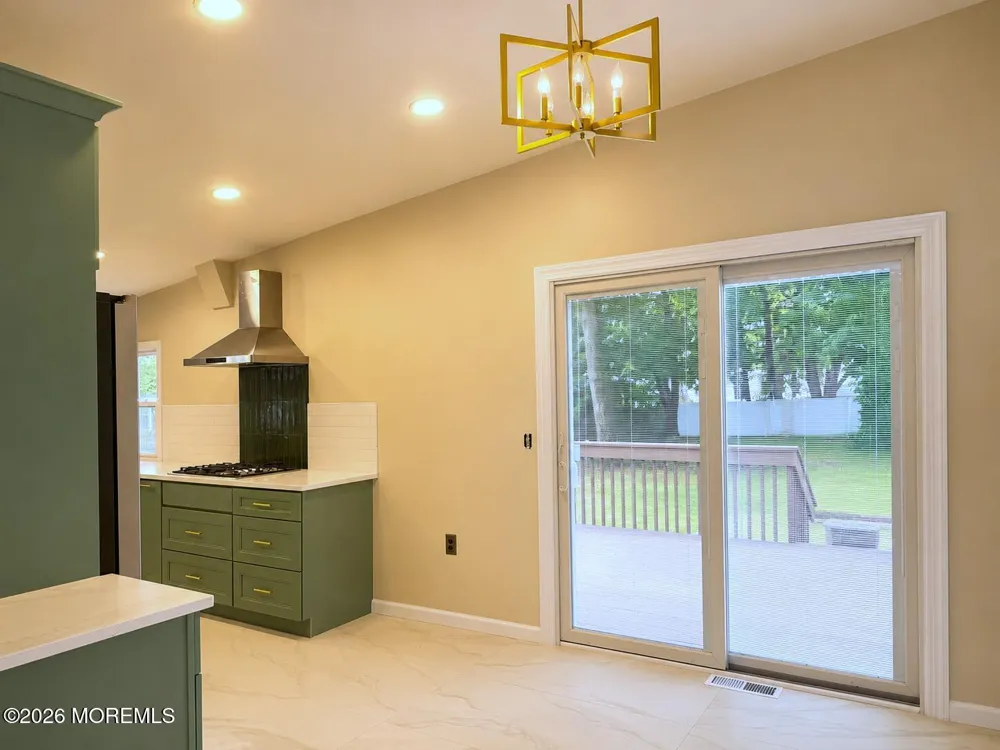 253 Parkview Terrace Lincroft, NJ 07738
