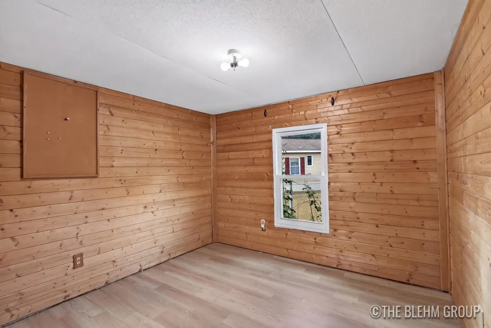 11235 Caron Street SE Lowell Charter Township, MI 49331