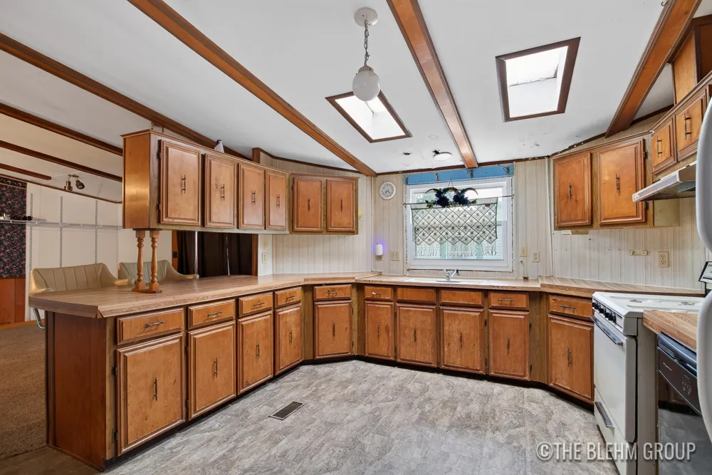11235 Caron Street SE Lowell Charter Township, MI 49331