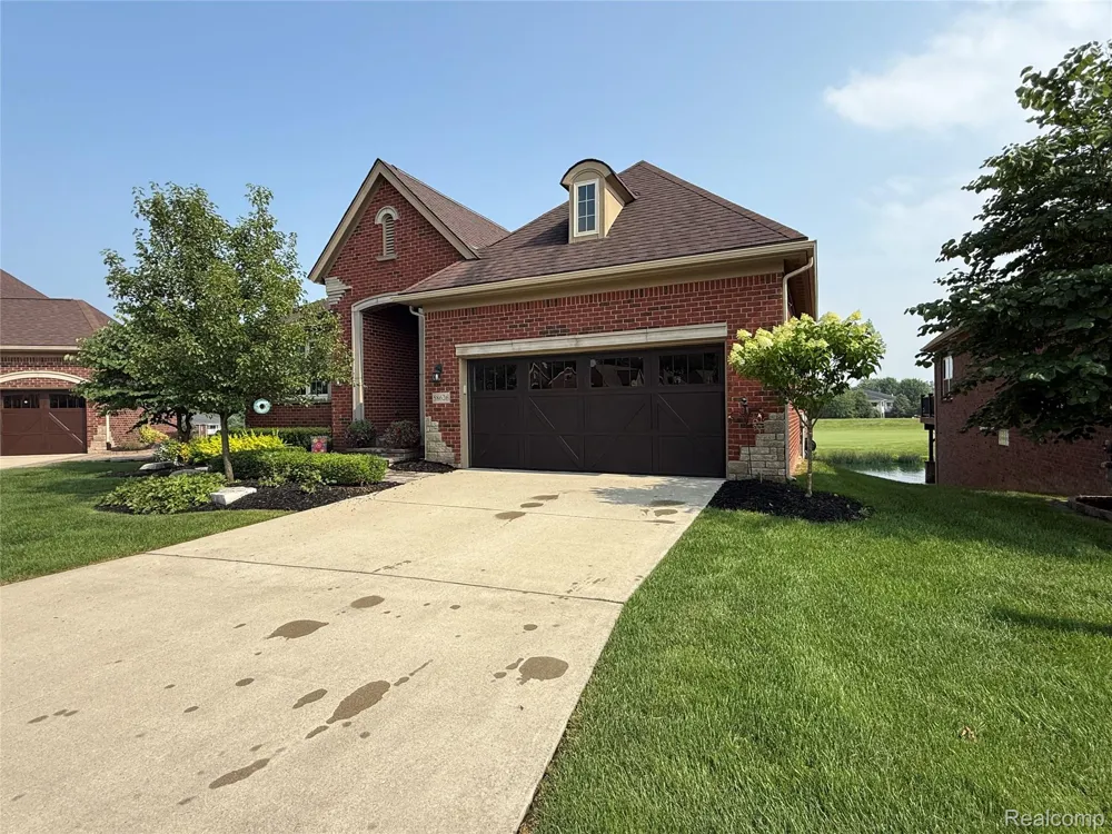 58626 Valley View Drive Washington Township, MI 48094