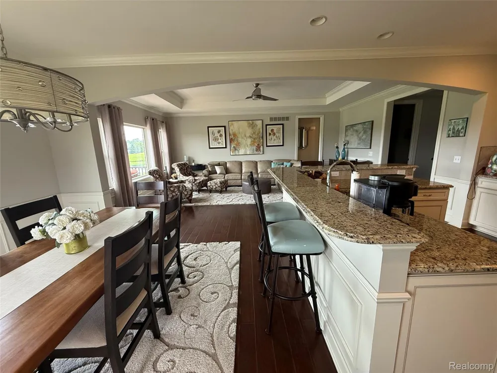 58626 Valley View Drive Washington Township, MI 48094