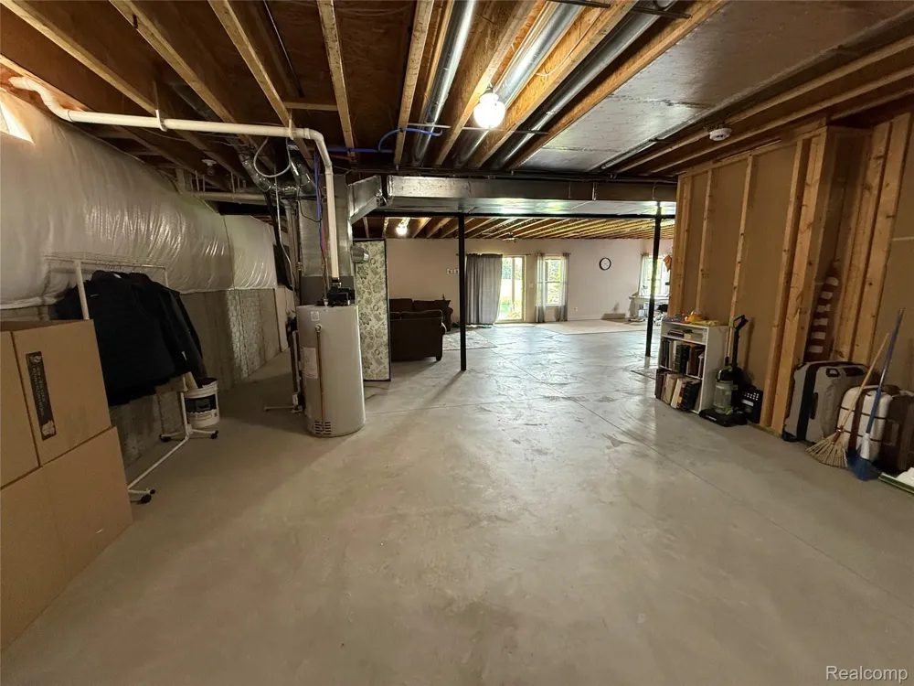 58626 Valley View Drive Washington Township, MI 48094