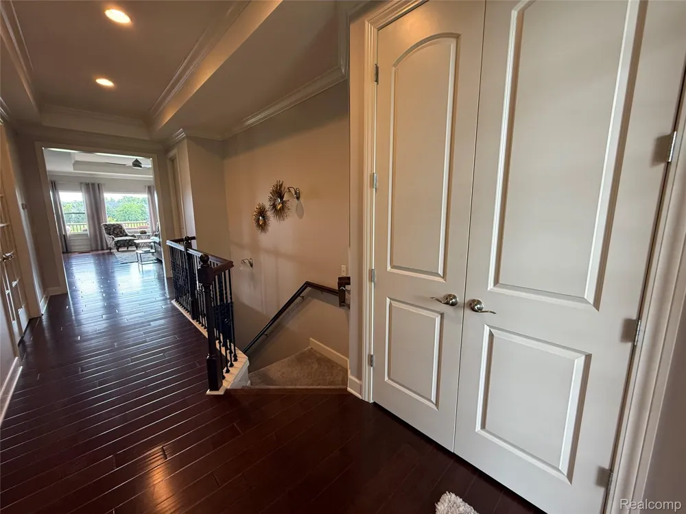 58626 Valley View Drive Washington Township, MI 48094