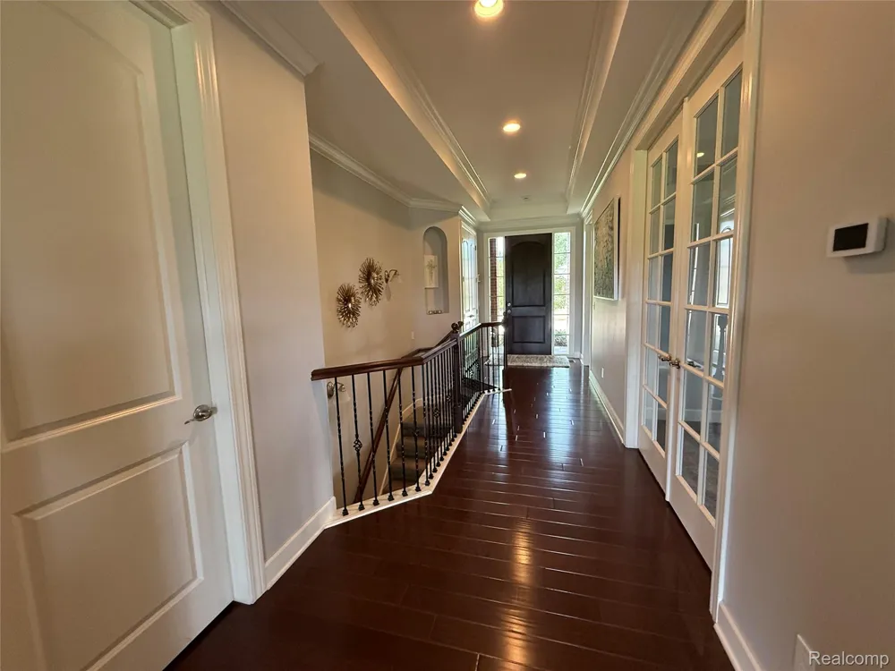 58626 Valley View Drive Washington Township, MI 48094