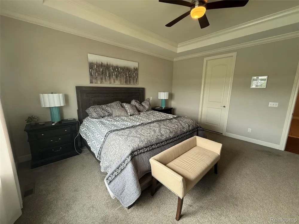 58626 Valley View Drive Washington Township, MI 48094