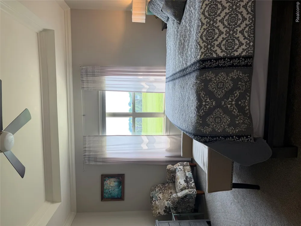 58626 Valley View Drive Washington Township, MI 48094