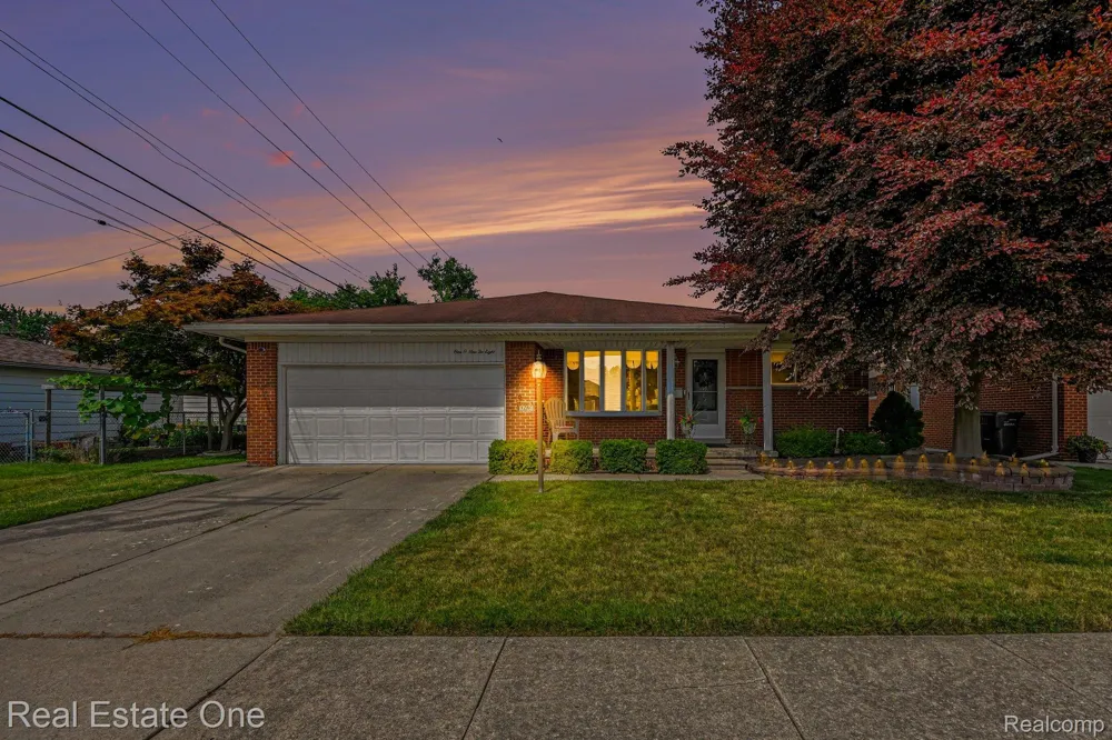 10928 Balfour Avenue Allen Park City, MI 48101