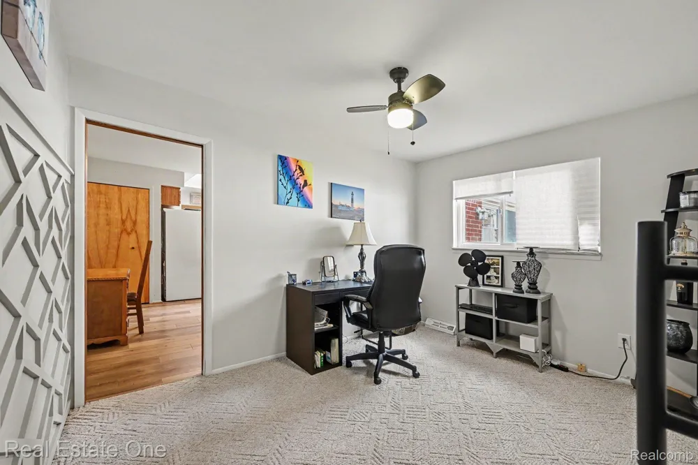10928 Balfour Avenue Allen Park City, MI 48101