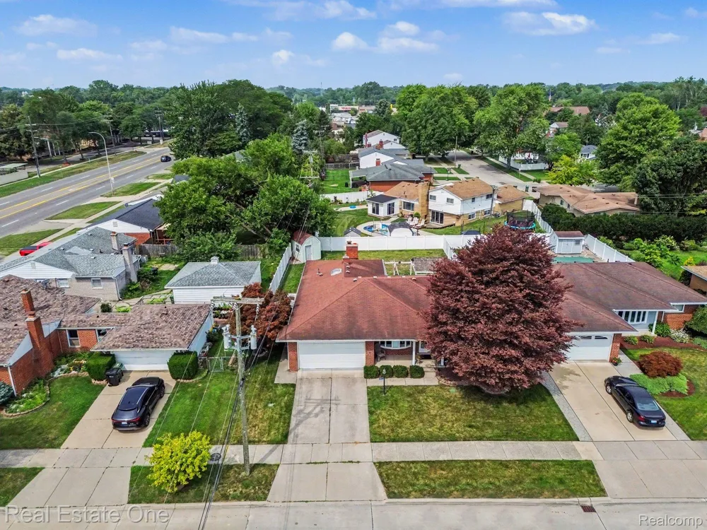10928 Balfour Avenue Allen Park City, MI 48101