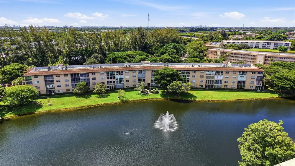 1705 ANDROS Isle #E3 Coconut Creek, FL 33066