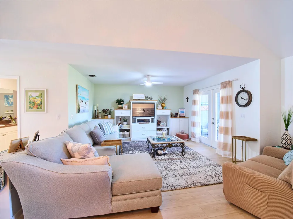 6116 SE Georgetown Place Hobe Sound, FL 33455