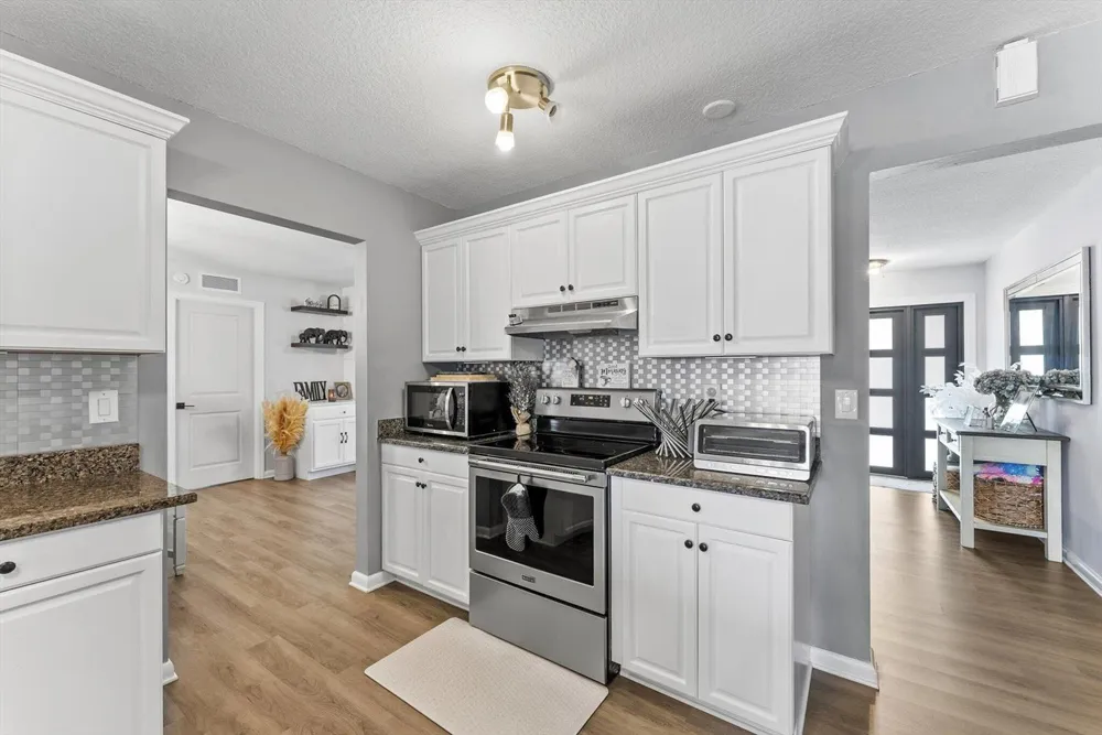 2569 SW 14th Court Deerfield Beach, FL 33442