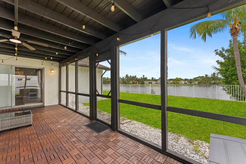 2569 SW 14th Court Deerfield Beach, FL 33442