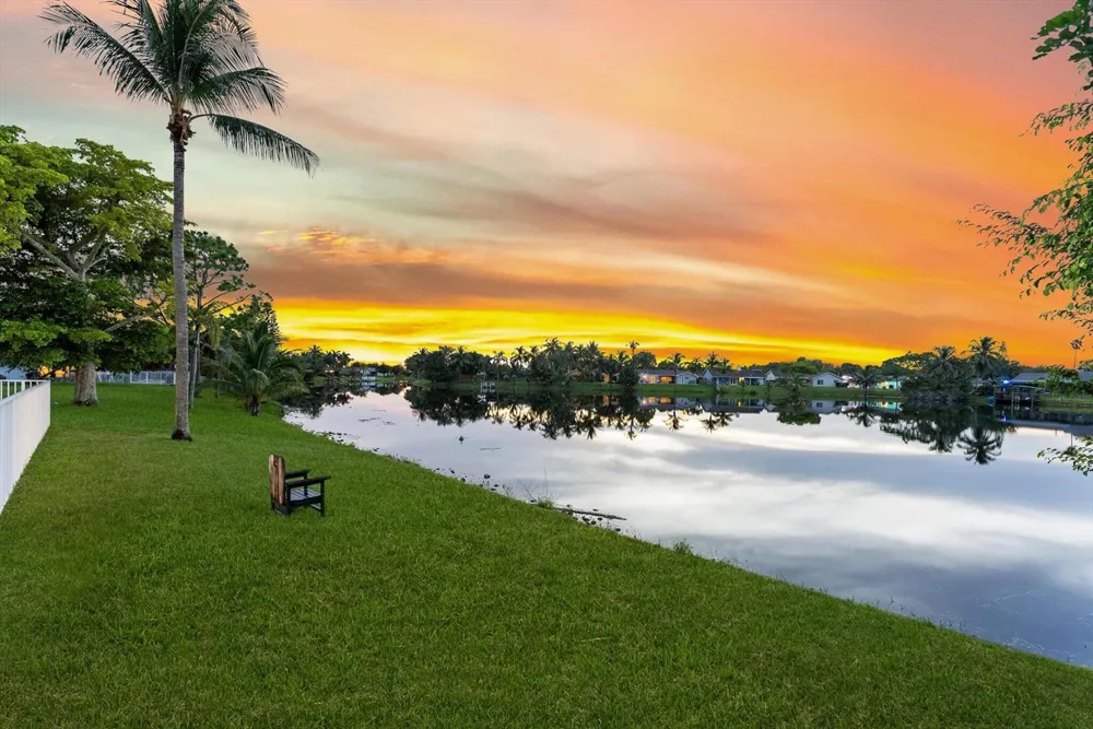 2569 SW 14th Court Deerfield Beach, FL 33442