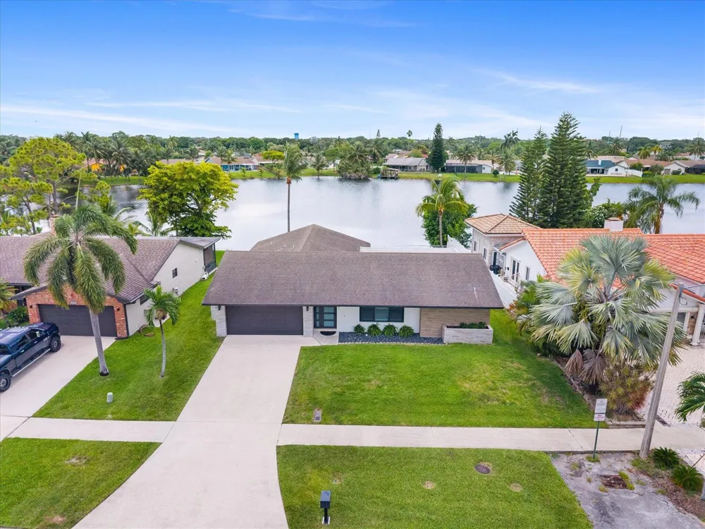 2569 SW 14th Court Deerfield Beach, FL 33442