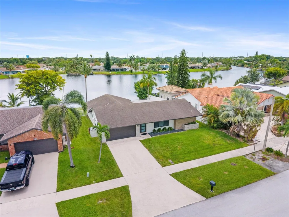 2569 SW 14th Court Deerfield Beach, FL 33442