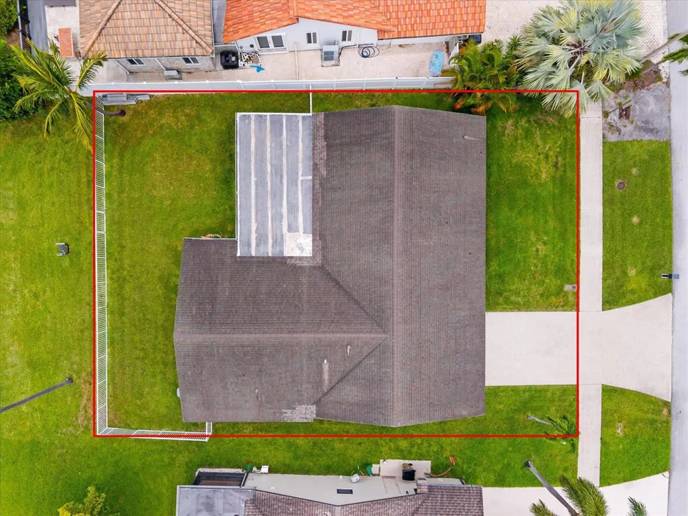 2569 SW 14th Court Deerfield Beach, FL 33442
