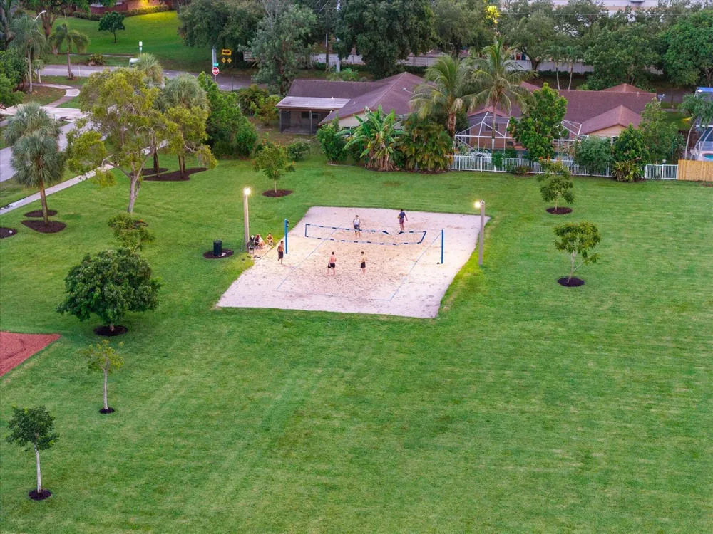 2569 SW 14th Court Deerfield Beach, FL 33442